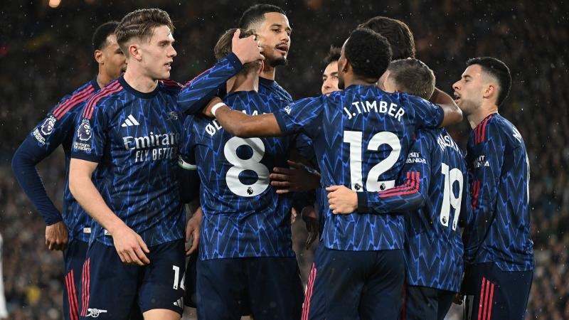 德扑范围压制：如何用中等牌力逼迫对手弃掉更好的牌？（德扑范围优势运用：用中等牌力逼迫对手弃更强牌）